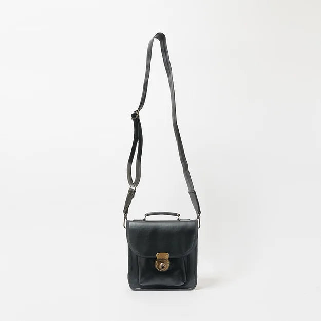 Kento Hashiguchi: Mini Olden – ESSE Purse Museum & Store