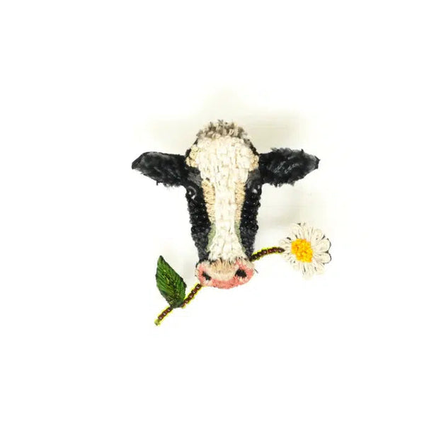 Trovelore Brooch: Happy Cow – ESSE Purse Museum & Store