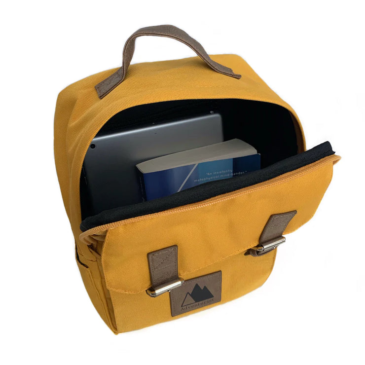 Adventurist Backpack Co. Bag: Safari-ESSE Purse Museum & Store