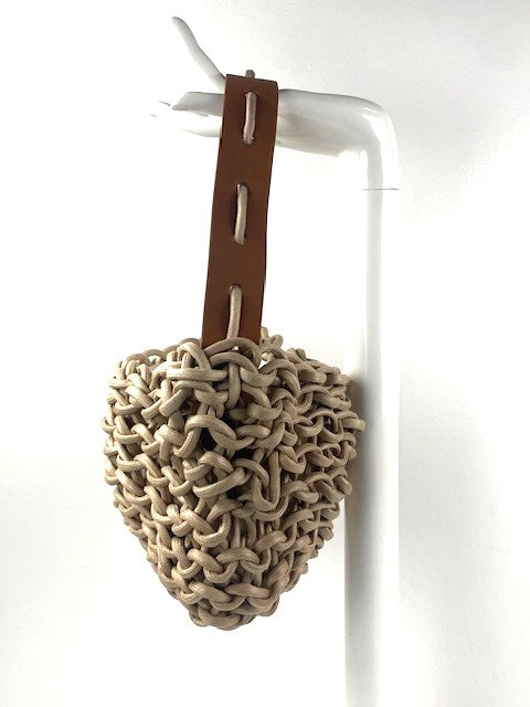 Alienina Bag: Eris-ESSE Purse Museum & Store