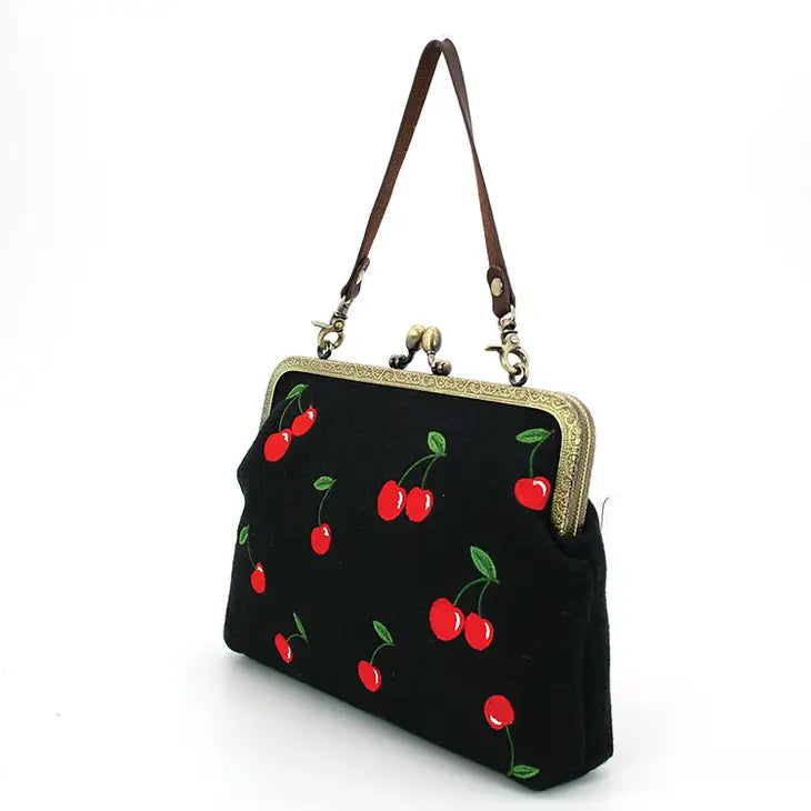 Comeco Bag: Cherry Kisslock-ESSE Purse Museum & Store