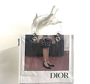 Couture Planet Bag: Stella, Miss D-ESSE Purse Museum & Store