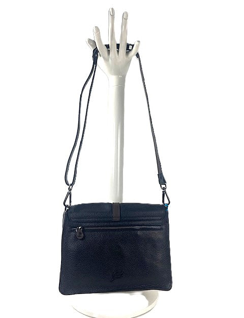 Gabs Bag: Meduim Ashley-ESSE Purse Museum & Store