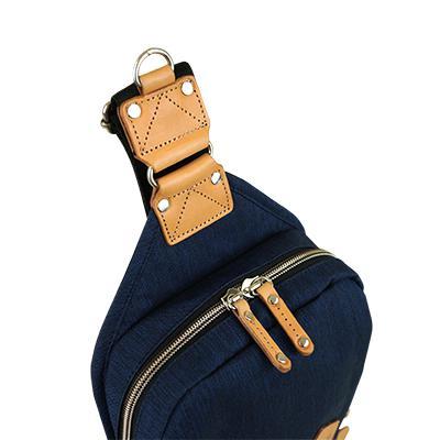 Harvest Label Sling Pack: Element-ESSE Purse Museum & Store