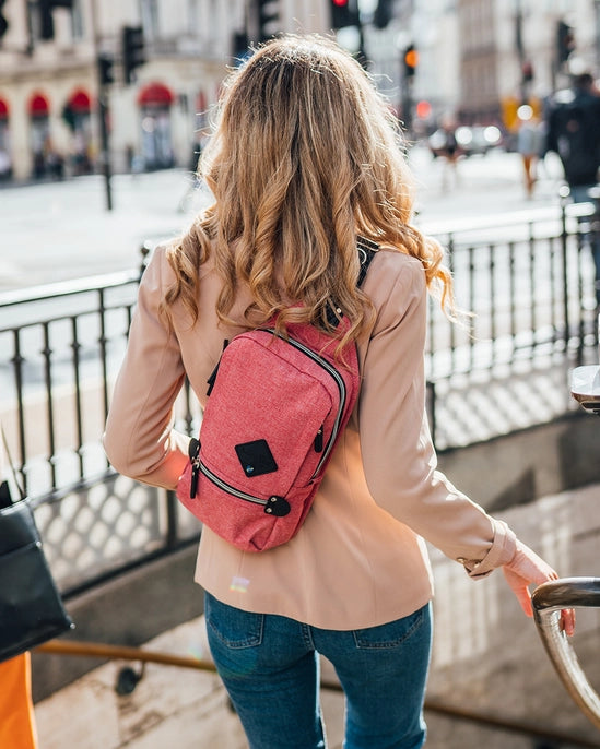 Harvest Label Sling Pack: Pink-ESSE Purse Museum & Store