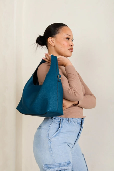 Jen & Co. Bag: Adrienne Soft Hobo-ESSE Purse Museum & Store