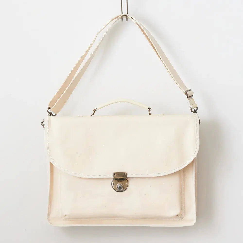 【値下げ中】KENTO HASHIGUCHI FOLD レザーバッグ　アイボリー Kento Hashiguchi: Olden – ESSE Purse Museum & Store