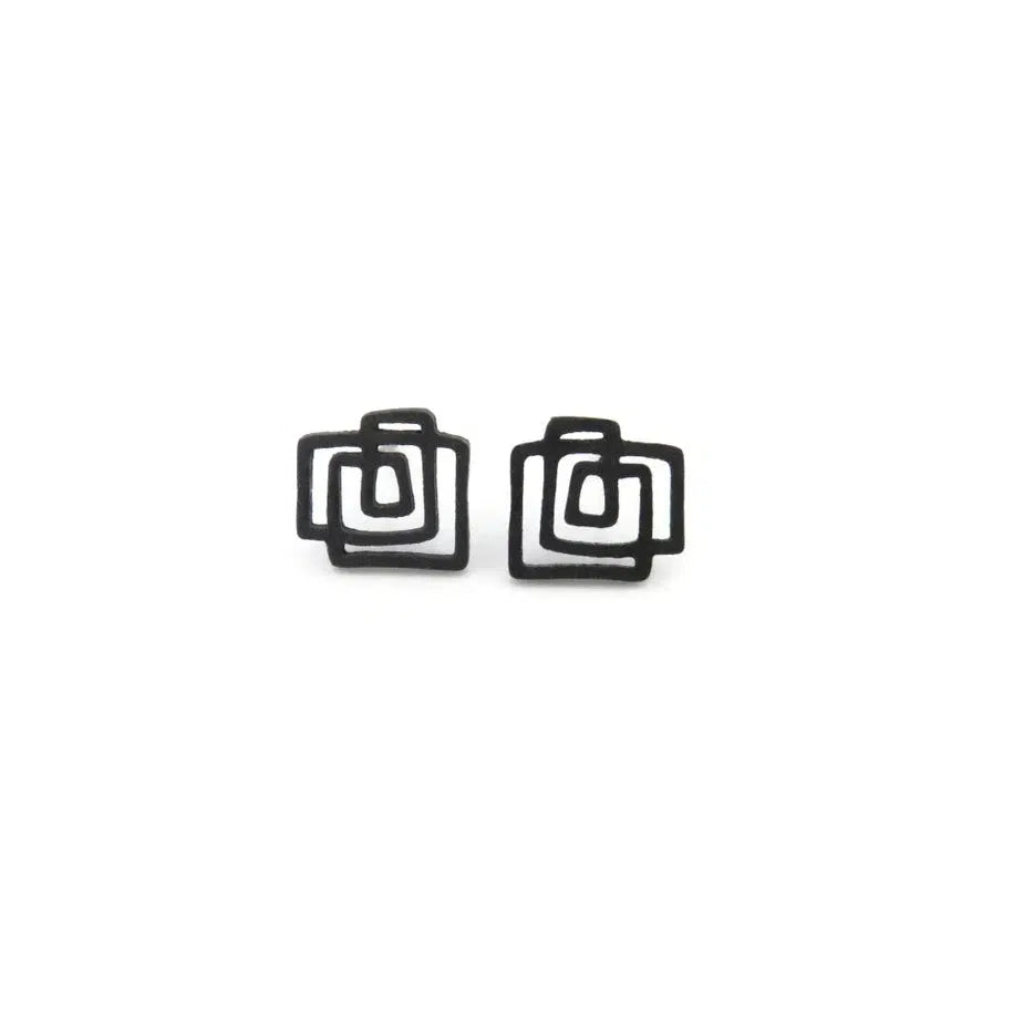 KimyaJoyas Earrings: Small Geometric Oxidized Silver