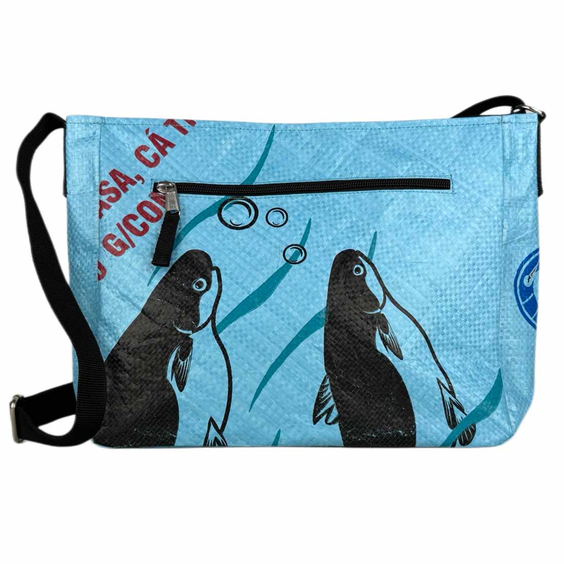 Malia Designs Bag: Travel Purse