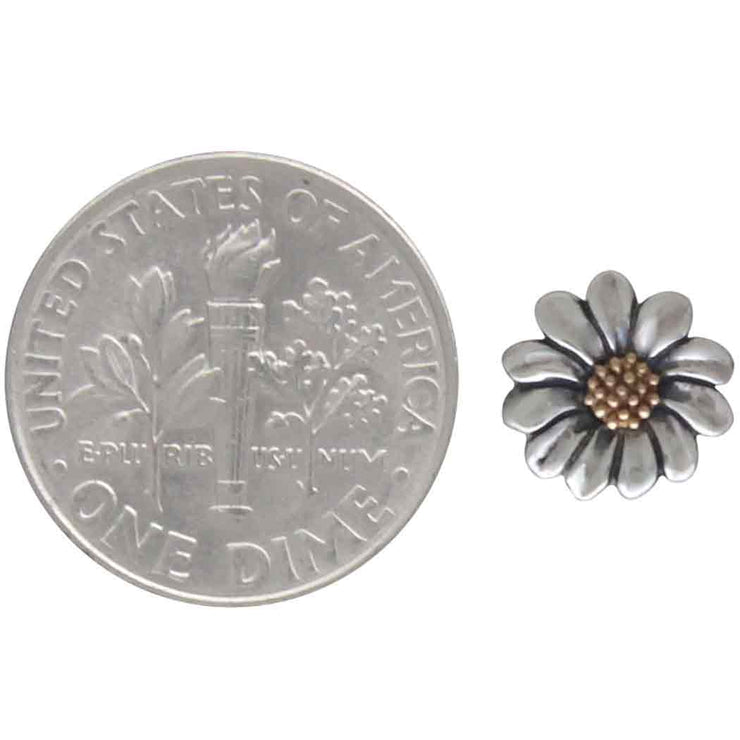 Nina Designs Earrings: Mixed Metal Daisy Post-ESSE Purse Museum & Store
