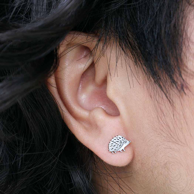 Nina Designs Earrings: Sterling Silver Hedgehog Post-ESSE Purse Museum & Store