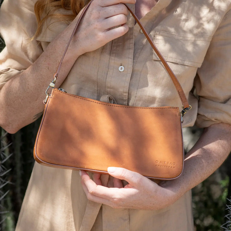 O My Bag: Taylor-ESSE Purse Museum & Store