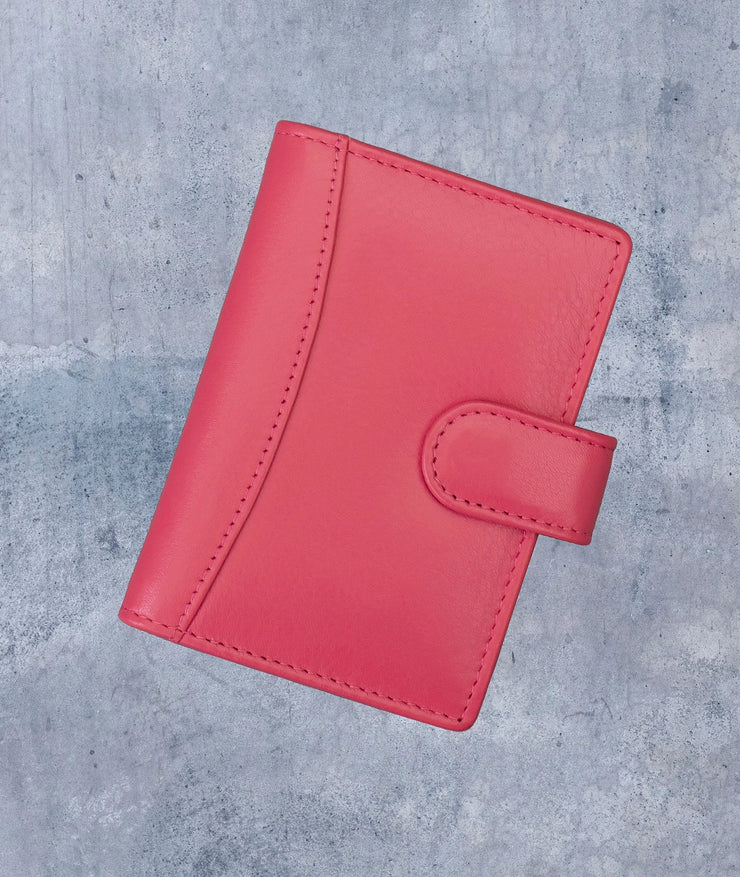 Primehide Wallet: Travel Card Holder-ESSE Purse Museum & Store