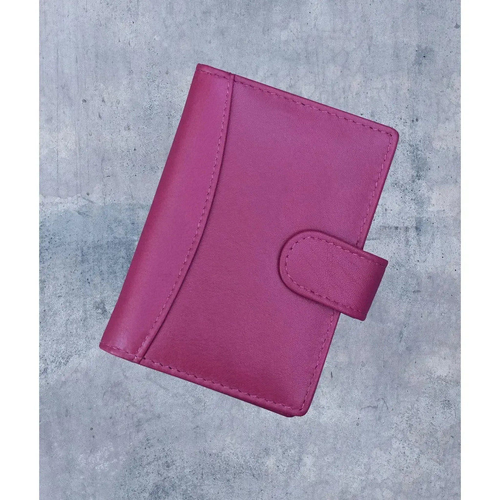 Primehide Wallet: Travel Card Holder-ESSE Purse Museum & Store