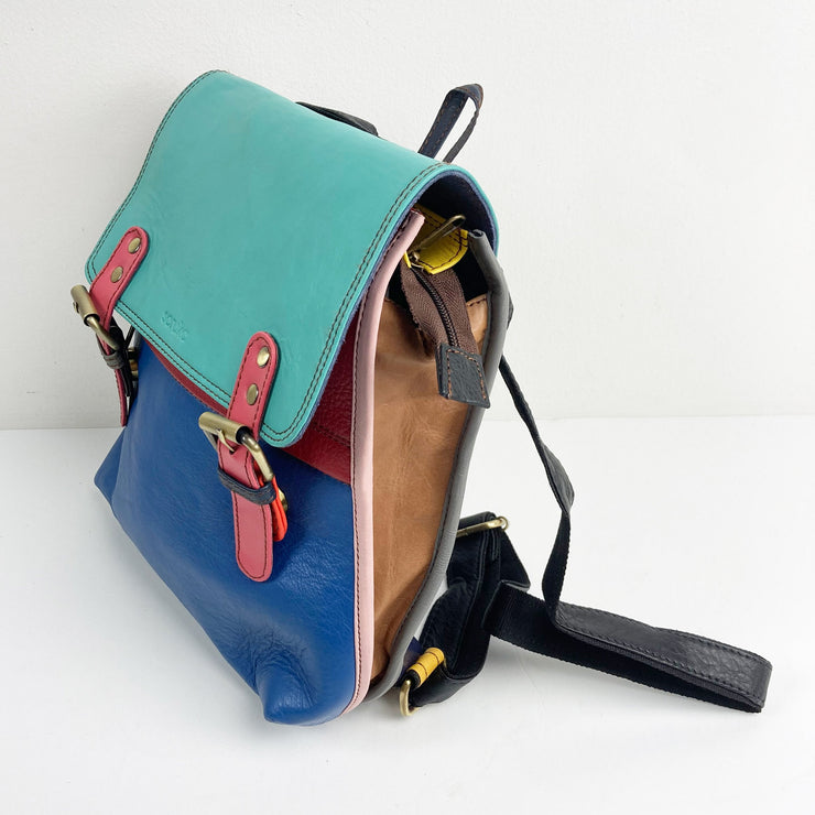 Soruka Backpack: Freya-ESSE Purse Museum & Store