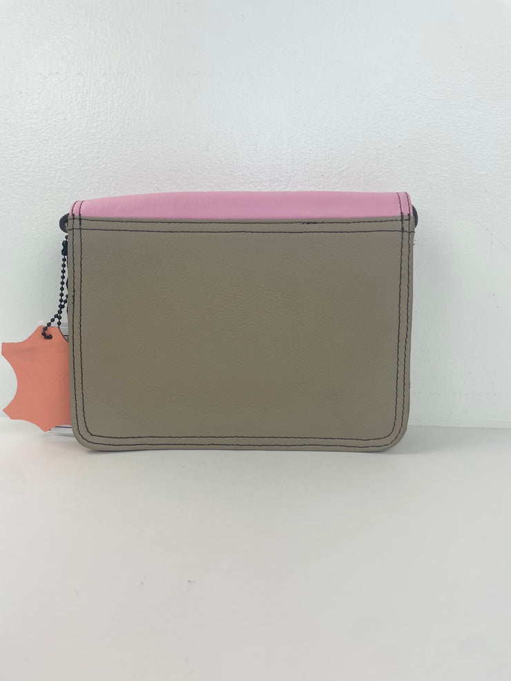 Soruka Bag: Beth Crossbody-ESSE Purse Museum & Store