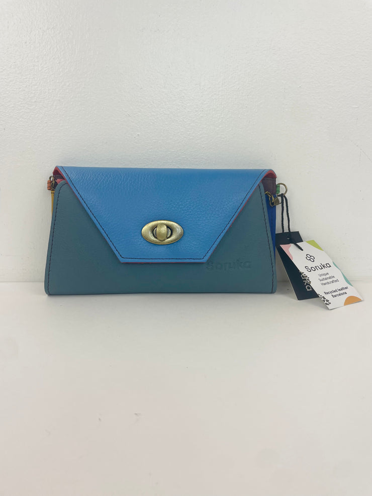 Soruka Wallet: Secret With Chain-ESSE Purse Museum & Store