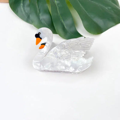 The Diva Soap: White Swan-ESSE Purse Museum & Store
