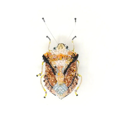 Trovelore Brooch: European Shield Bug-ESSE Purse Museum & Store