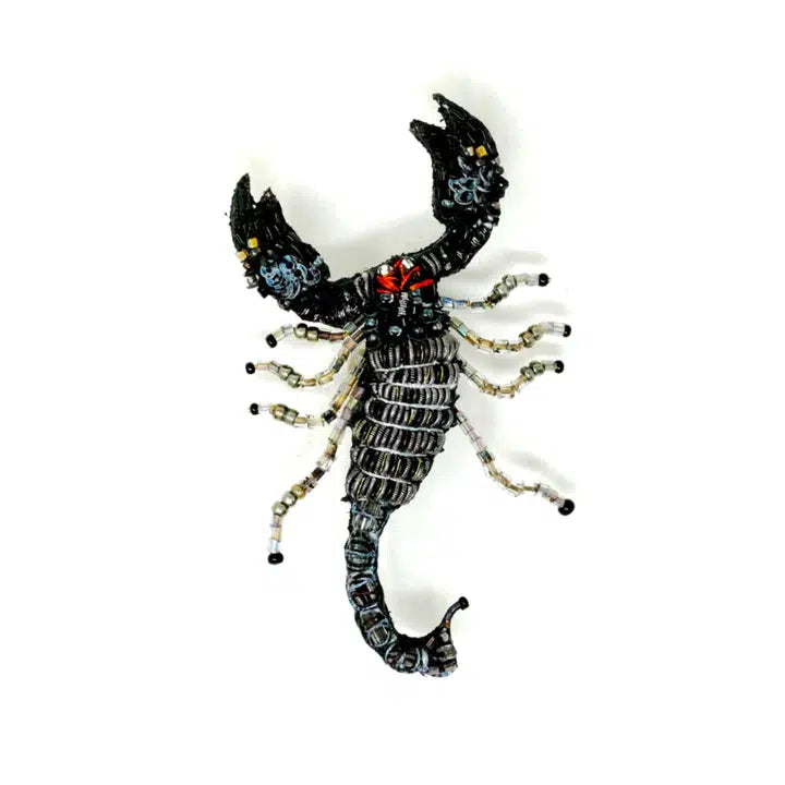 Trovelore Brooch: Indian Black Scorpion-ESSE Purse Museum & Store