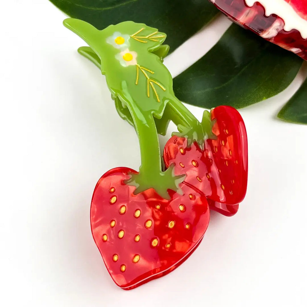The Diva Soap Hair Claw: Double Strawberry