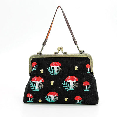 Comeco Bag: Kisslock Mushrooms-ESSE Purse Museum & Store