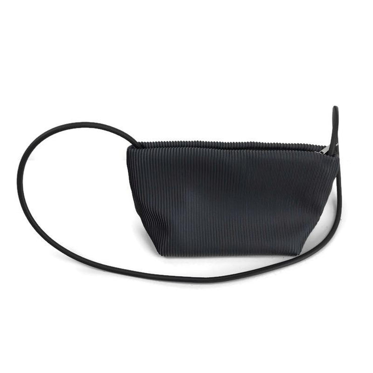 In-Zu Crossbody Bag: Medium Mouse-ESSE Purse Museum & Store