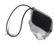 In-Zu Shoulder Bag: Medium Mouse-ESSE Purse Museum & Store