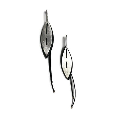 Inteplei Earrings: Leaf-ESSE Purse Museum & Store
