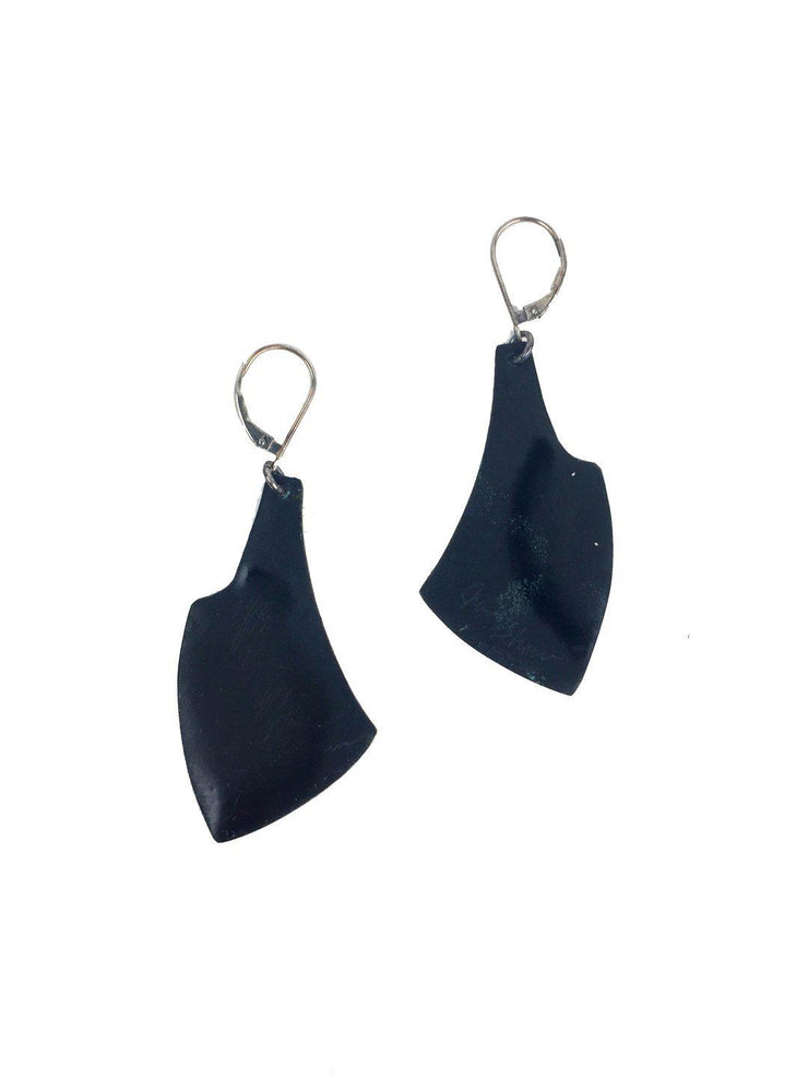 Julie Shaw Spear Earrings: Blue/Turquoise-ESSE Purse Museum & Store