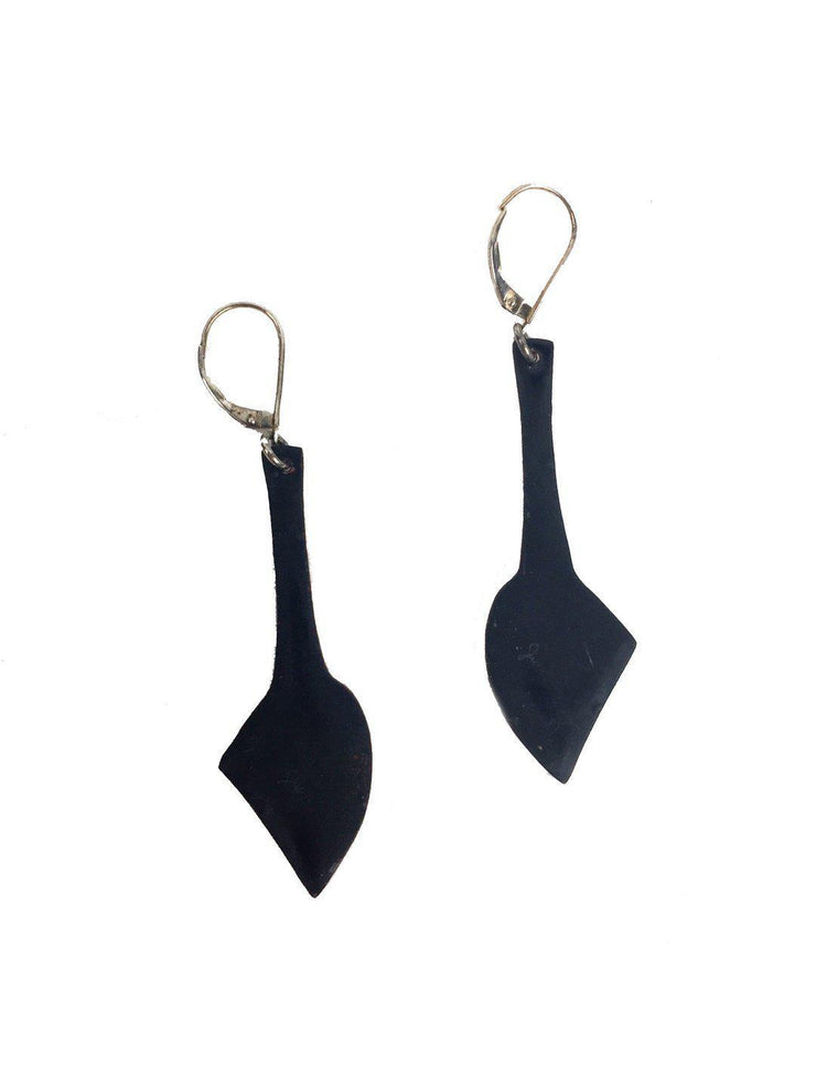 Julie Shaw Spear Earrings: Red/Orange-ESSE Purse Museum & Store