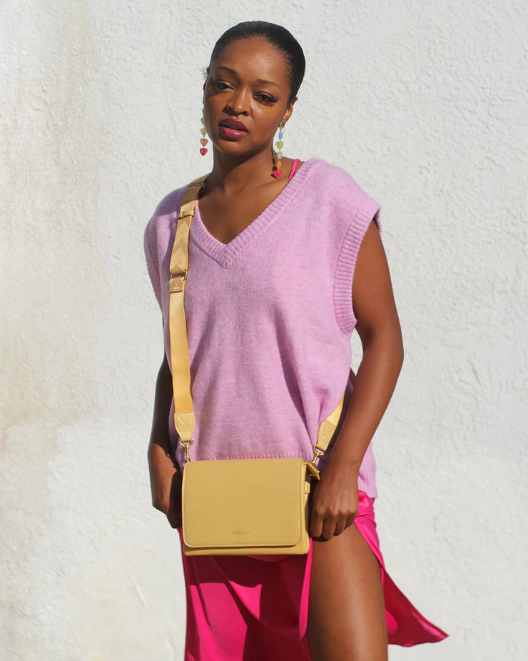 Maltby leather 2025 cross body bag