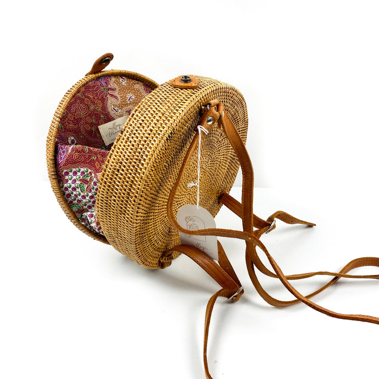 Village Thrive Bag: Round Rattan Backpack-ESSE Purse Museum & Store